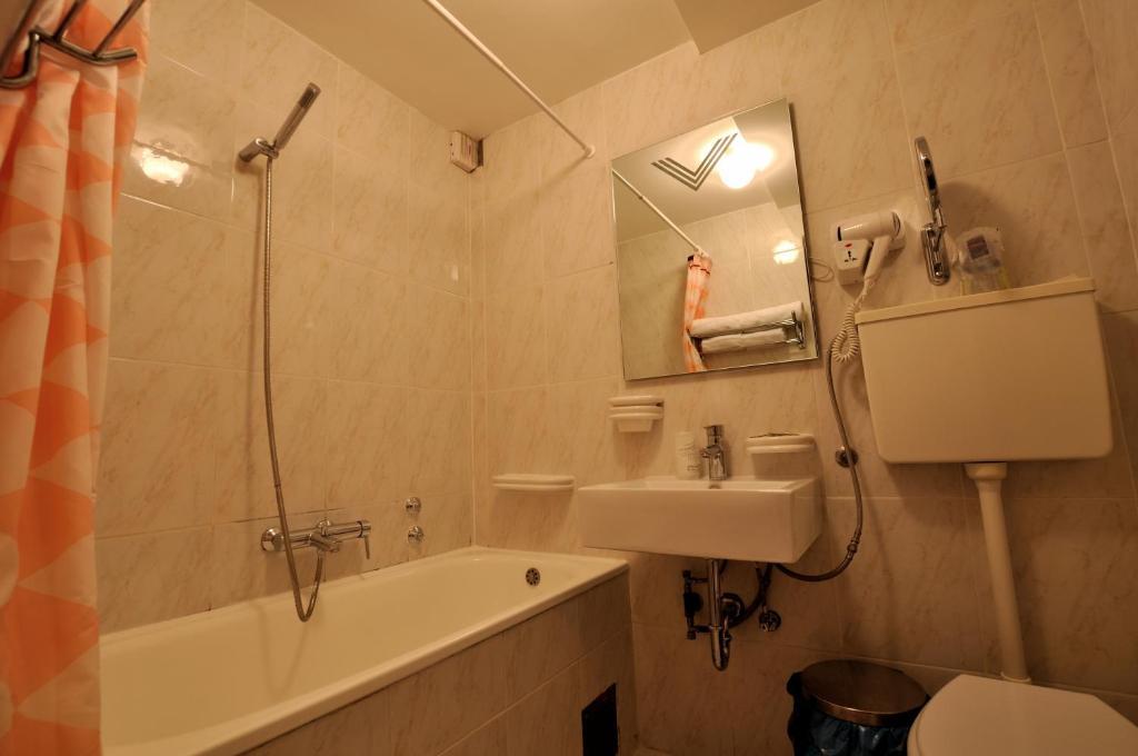 Hotel Karpatia - Ex Hotel Đuric Petrovac Cameră foto
